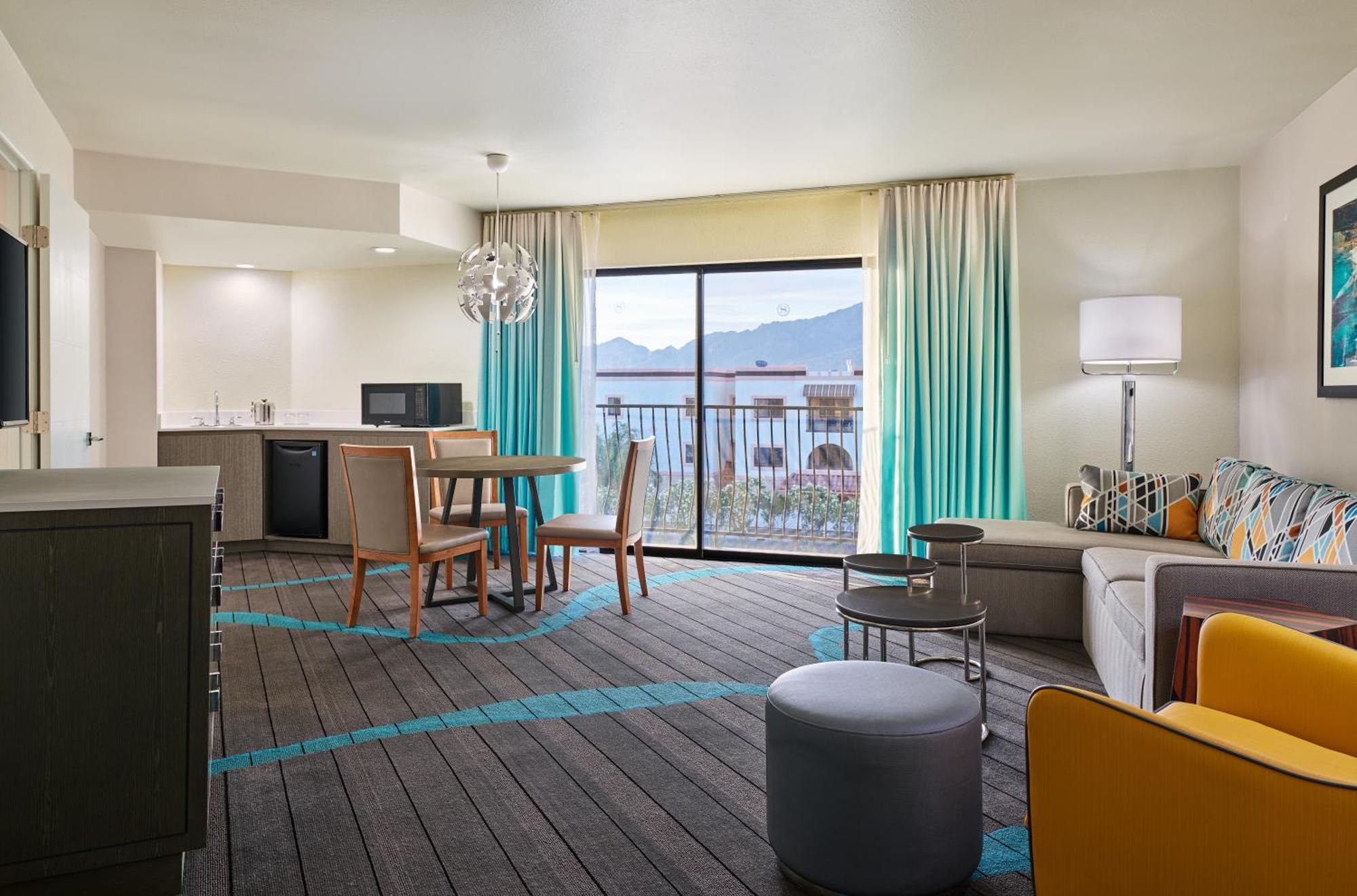 Sheraton Tucson Hotel & Suites Exterior foto